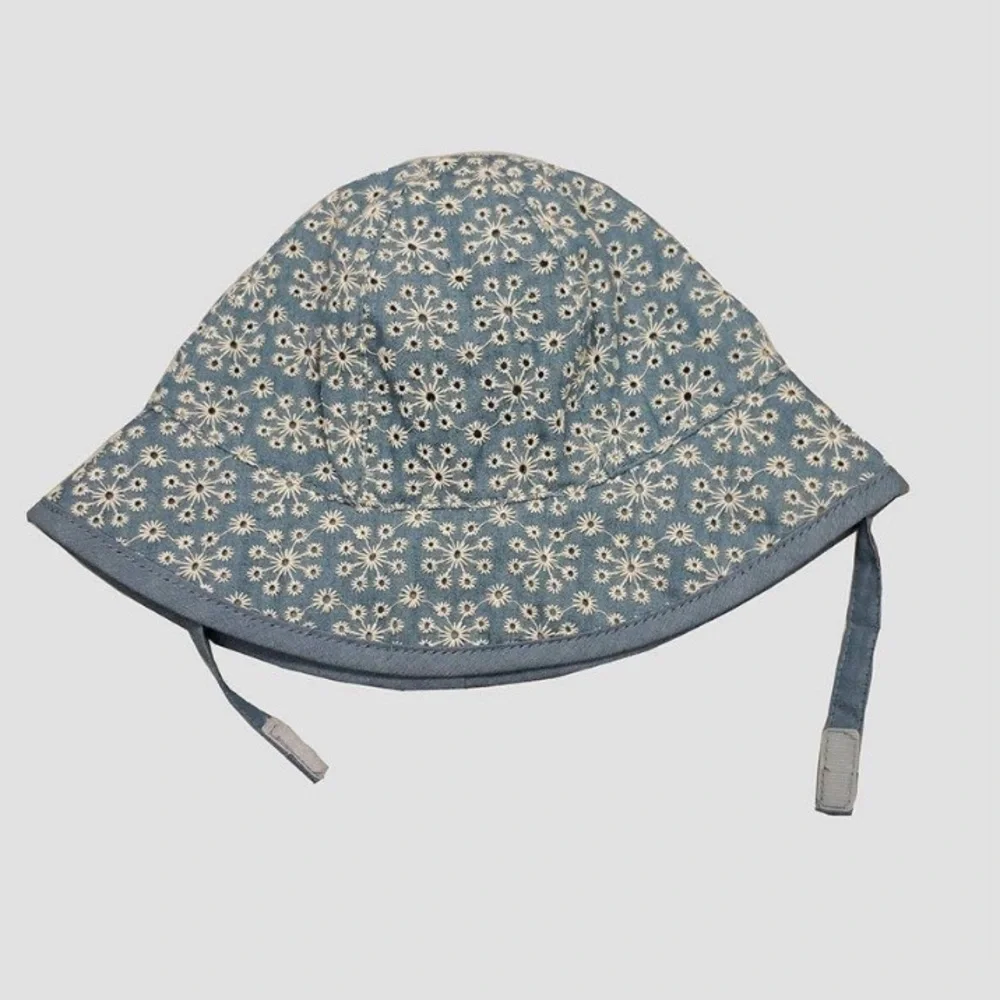 Cat and Jack 100% Cotton Chambray Bucket Hat With Chin Straps 12-24M
